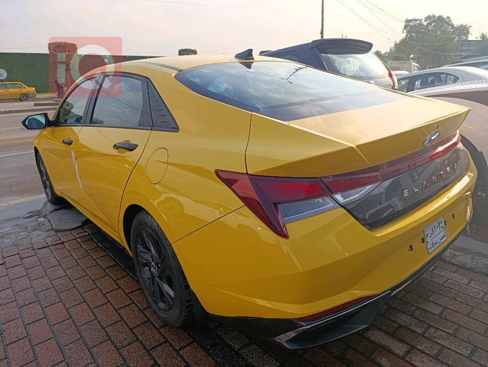 هیوندای ئەلەنترا